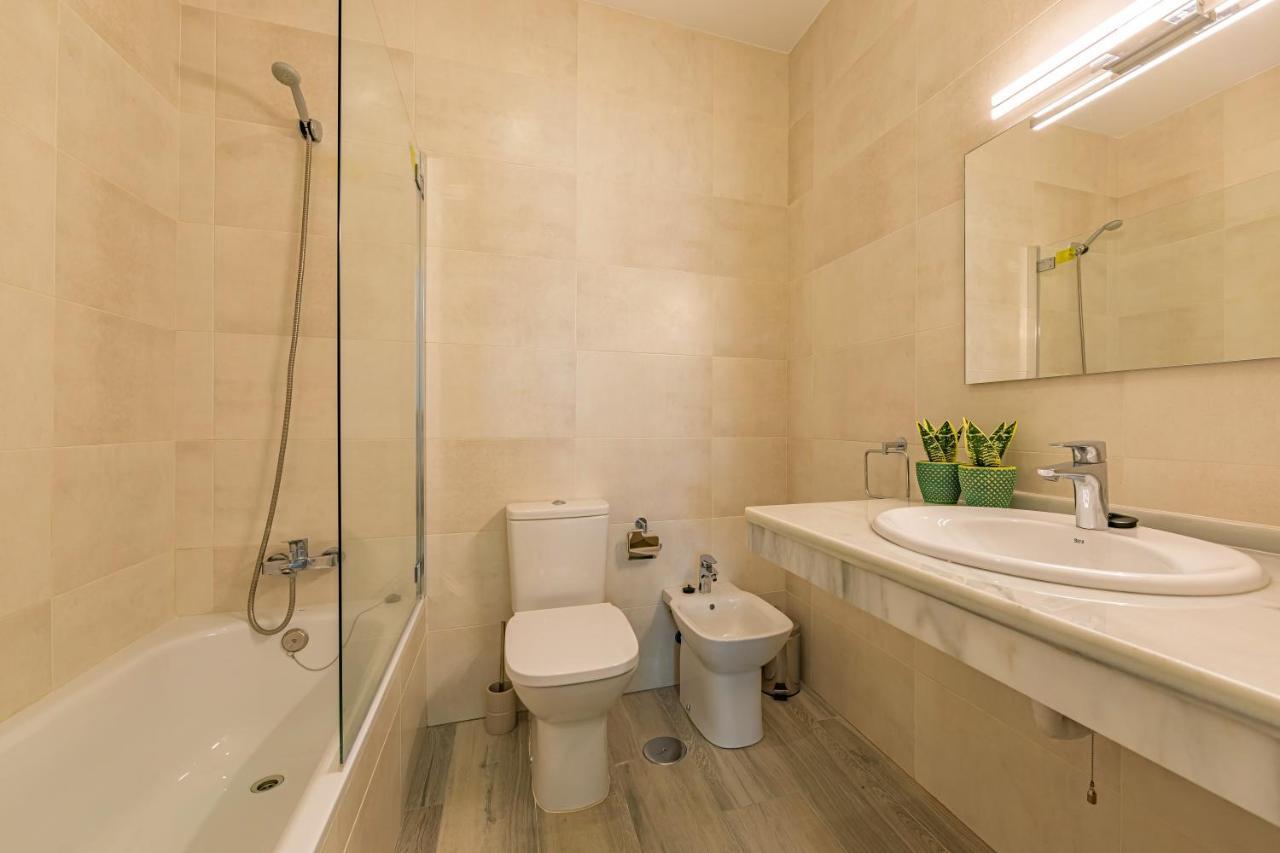Apartamento Large Terrace, Swimming Pool, Private Garage And Fiber Tarifa