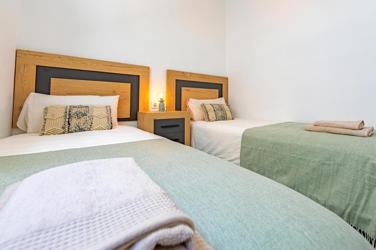 Large Terrace, Swimming Pool, Private Garage And Fiber Apartamento Tarifa