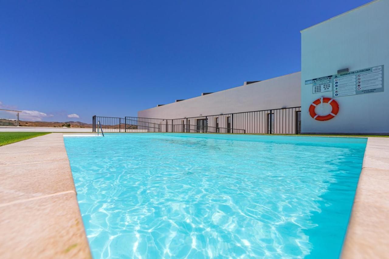 Apartamento Large Terrace, Swimming Pool, Private Garage And Fiber Tarifa