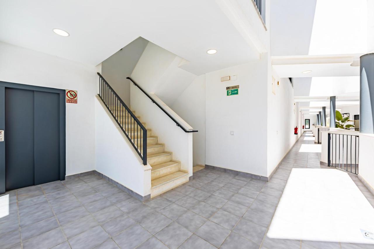 Apartamento Large Terrace, Swimming Pool, Private Garage And Fiber *